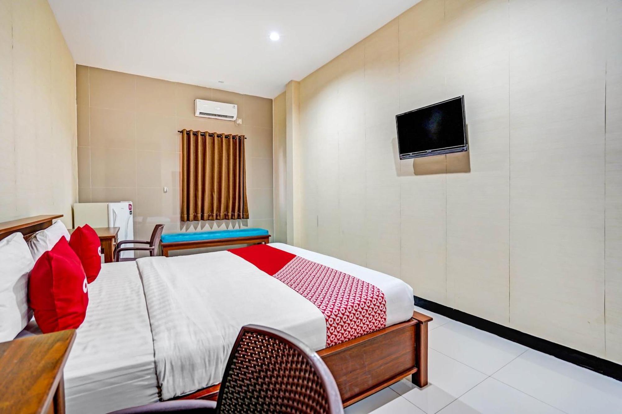 Oyo 90889 Dkb Residence Surabaia Exterior foto